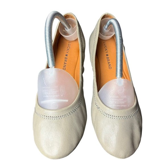 Lucky Brand‎ Emmie Ballet Leather Flat Slip On Light Gray Shoes Women's Size 7 - Picture 3 of 7